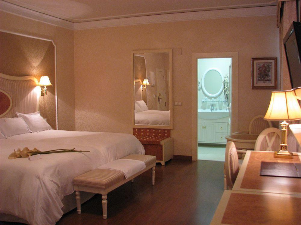 Hotel Santa Isabel Albacete Exterior photo